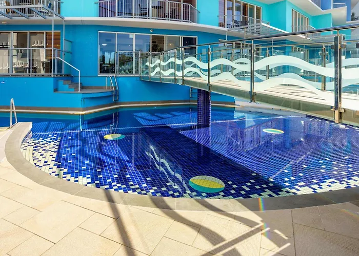 Top Floor Unit With Private Rooftop Terrace